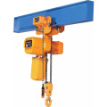 Electric chain hoist with single or double chain